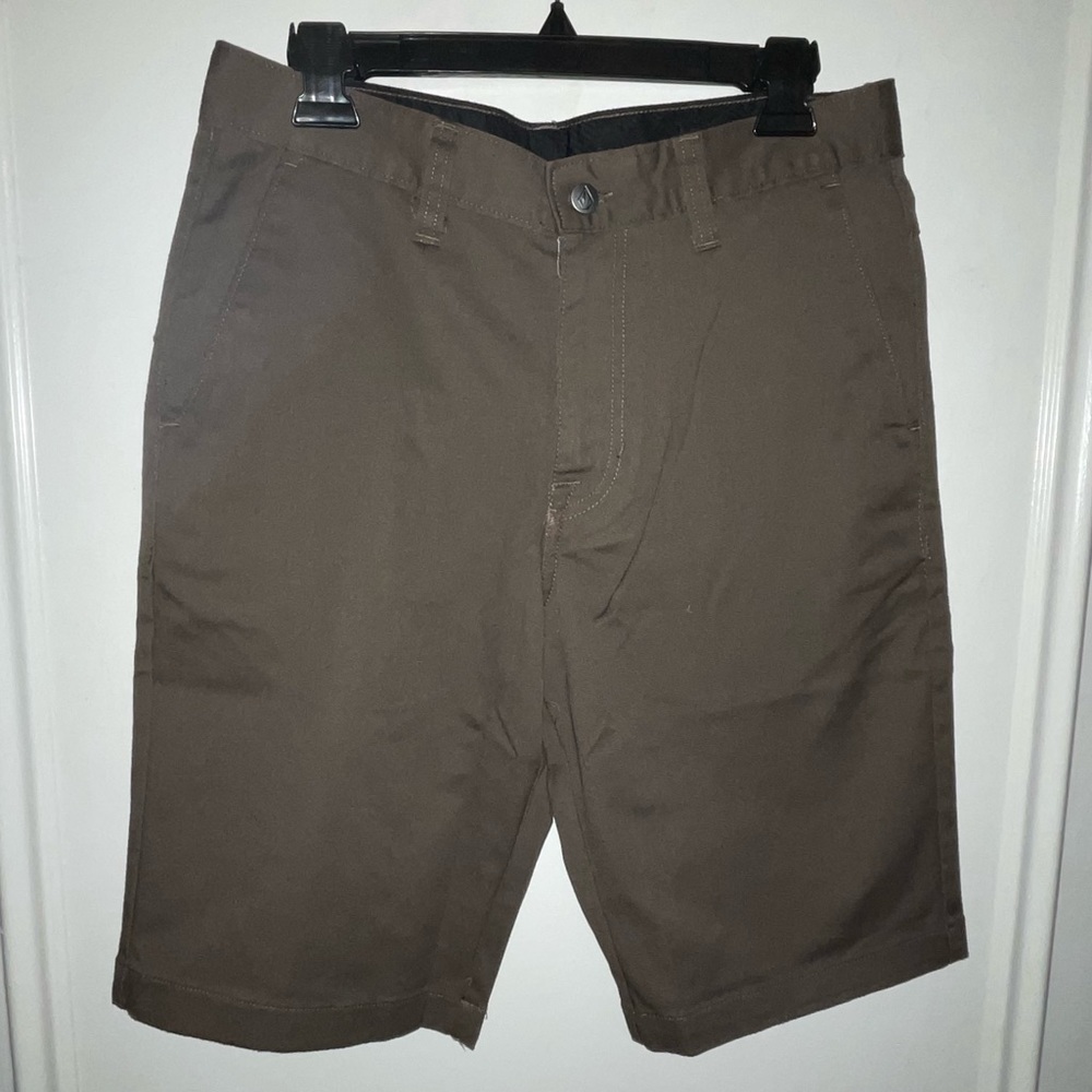 Volcom shorts